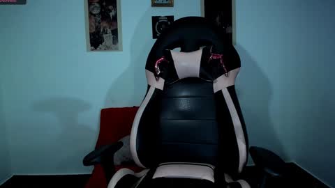 Snapshot of elaine6 chatting on December 5, 2024, 5:04 am eli online show from December 5, 2024, 5:04 am