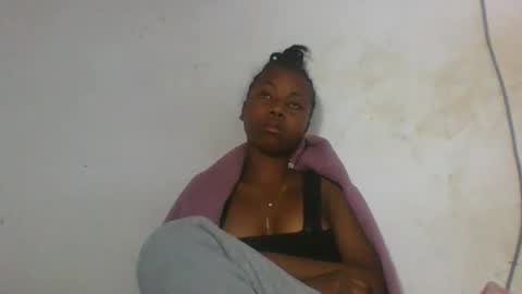 elalia1234 online show from September 24, 2025, 3:21 am