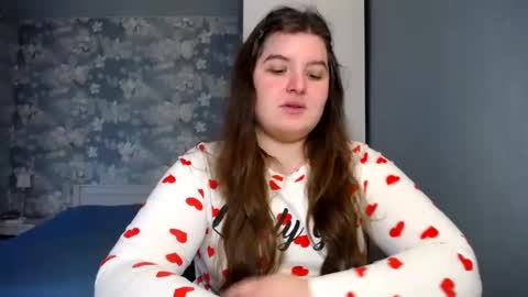 Snapshot of elanis_blair chatting on March 8, 2025, 1:25 pm Elanis online show from March 8, 2025, 1:25 pm