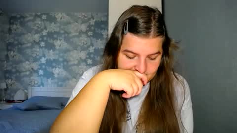 Snapshot of elanis_blair chatting on September 25, 2025, 7:56 am Elanis online show from September 25, 2025, 7:56 am