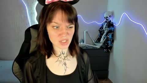 elastikiss online show from March 29, 2026, 1:16 am