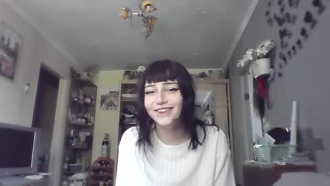 Snapshot of elaynetanton chatting on June 21, 2026, 9:12 am Lia online show from June 21, 2026, 9:12 am