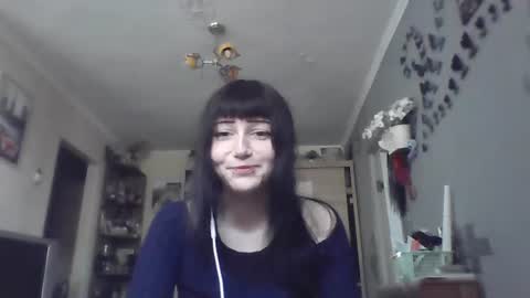 Snapshot of elaynetanton chatting on June 25, 2026, 9:03 am Lia online show from June 25, 2026, 9:03 am