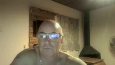 elbarbaro26x online show from March 6, 2026, 11:45 pm