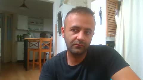 daniel18cmx online show from November 4, 2025, 1:59 am