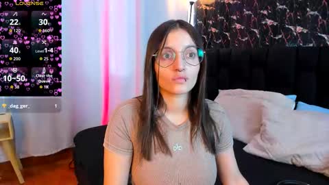 Elecktra online show from October 13, 2025, 7:25 pm