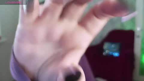 Snapshot of elegant_audacity chatting on December 8, 2024, 7:58 am Rachel online show from December 8, 2024, 7:58 am