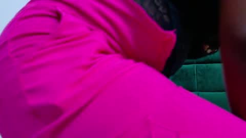 Snapshot of elektradoll1 chatting on June 4, 2026, 12:33 pm elektradoll1 online show from June 4, 2026, 12:33 pm