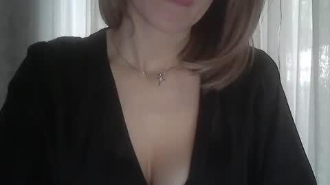 elenadream4990 online show from February 27, 2026, 7:41 am