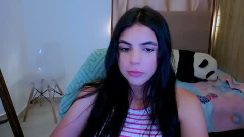 Snapshot of elenna_hotx chatting on June 13, 2026, 5:55 pm agnes online show from June 13, 2026, 5:55 pm