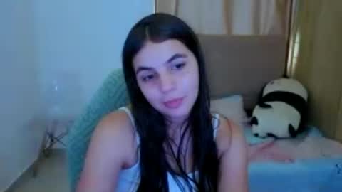 Snapshot of elenna_hotx chatting on July 5, 2026, 8:27 pm agnes online show from July 5, 2026, 8:27 pm