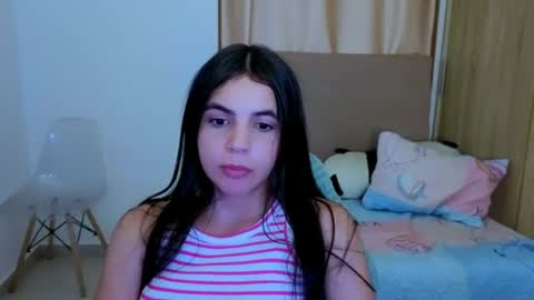 Snapshot of elenna_hotx chatting on July 29, 2026, 12:09 am agnes online show from July 29, 2026, 12:09 am
