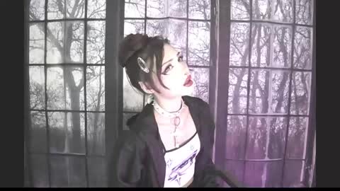  onlif4ns whitegothdoll online show from April 22, 2026, 4:15 am