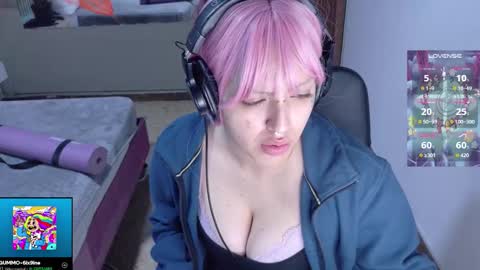 eli666uwu online show from October 20, 2025, 4:07 pm