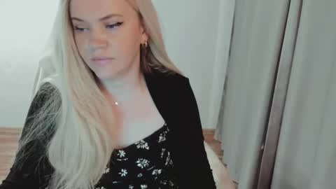 Ella online show from June 29, 2026, 5:25 am