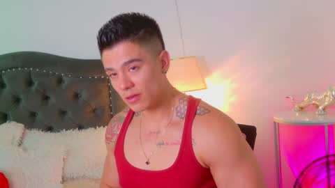Snapshot of elian_craiggggg chatting on May 23, 2026, 8:35 pm Elian online show from May 23, 2026, 8:35 pm