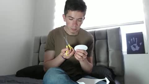 Elian online show from December 31, 2024, 5:29 pm