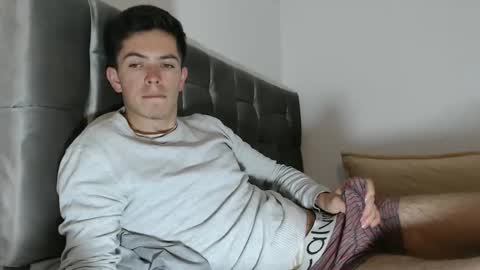 Elian online show from September 18, 2025, 11:40 pm