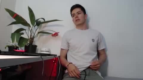 Elian online show from February 24, 2026, 8:07 pm