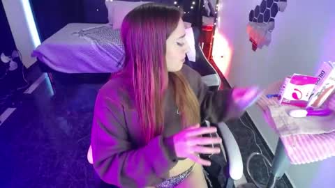 Snapshot of eliana_meaw chatting on April 20, 2026, 1:03 pm eliana_meaw online show from April 20, 2026, 1:03 pm