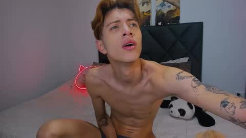 eliann_adam online show from February 7, 2025, 9:58 am