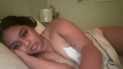 elibabyyy2 online show from March 16, 2026, 5:44 am