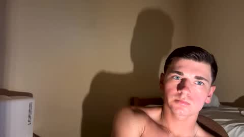 Snapshot of elijahkinky24 chatting on June 6, 2026, 10:14 pm elijahkinky24 online show from June 6, 2026, 10:14 pm