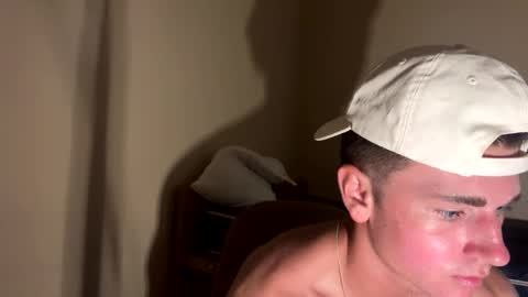 Snapshot of elijahkinky24 chatting on June 7, 2026, 6:44 pm elijahkinky24 online show from June 7, 2026, 6:44 pm