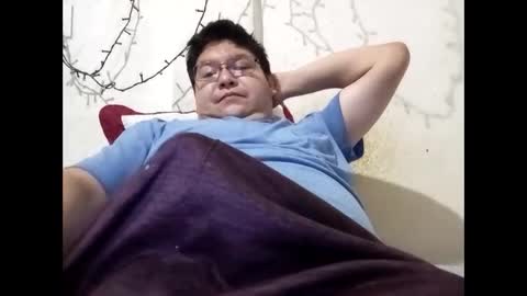 Snapshot of elimposstor chatting on March 2, 2026, 12:12 pm elimposstor online show from March 2, 2026, 12:12 pm