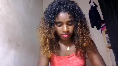 elina981 online show from May 26, 2026, 8:54 am