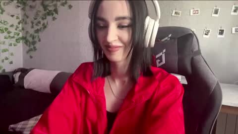 Milica online show from May 7, 2026, 7:47 am