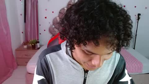 elio_fox online show from April 28, 2026, 11:48 am