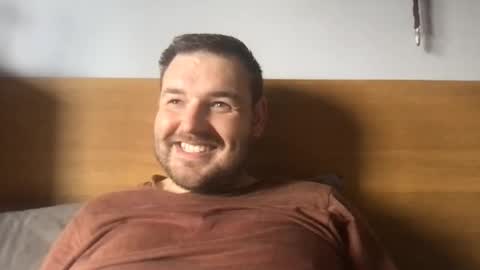 e26 online show from April 13, 2026, 9:48 am