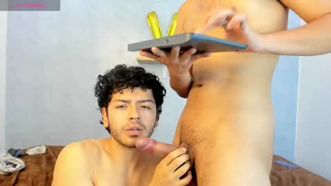 Snapshot of eliotkinky chatting on February 23, 2026, 5:32 pm Elio online show from February 23, 2026, 5:32 pm