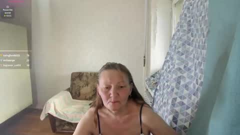 Snapshot of elis_gabbi chatting on June 1, 2026, 7:54 am Elis online show from June 1, 2026, 7:54 am