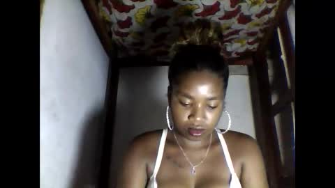 Snapshot of elisabeth2525 chatting on October 12, 2025, 6:51 pm elisabeth2525 online show from October 12, 2025, 6:51 pm