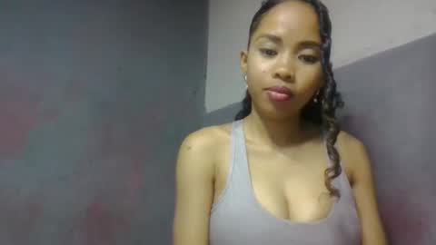 Snapshot of elisabethee chatting on April 11, 2026, 7:18 pm elisabethee online show from April 11, 2026, 7:18 pm