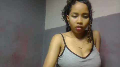 Snapshot of elisabethee chatting on April 27, 2026, 9:57 pm elisabethee online show from April 27, 2026, 9:57 pm