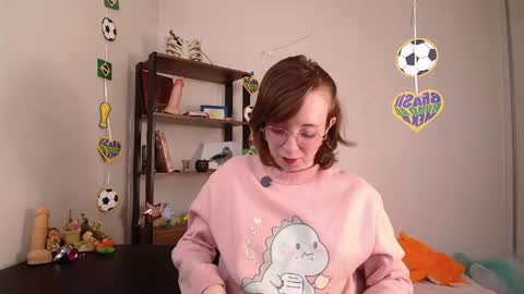 Snapshot of elise_nyx chatting on June 9, 2026, 11:55 am elise_nyx online show from June 9, 2026, 11:55 am