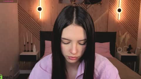 Snapshot of elise_robbie chatting on April 22, 2026, 1:08 am Elise online show from April 22, 2026, 1:08 am
