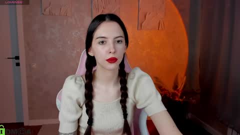 Snapshot of elise_robbie chatting on May 20, 2026, 5:30 pm Elise online show from May 20, 2026, 5:30 pm