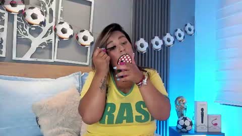 Elise Play Boobs online show from June 25, 2026, 7:07 pm
