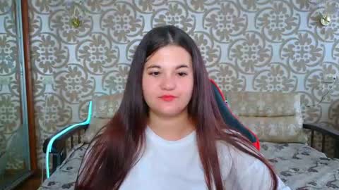 Snapshot of elisesmuse chatting on July 18, 2026, 12:42 pm elisesmuse online show from July 18, 2026, 12:42 pm