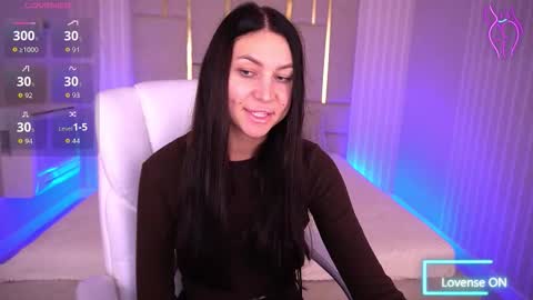 elisevelour online show from November 26, 2025, 4:52 pm