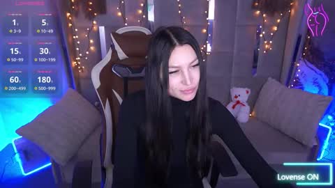 elisevelour online show from February 8, 2026, 2:09 pm