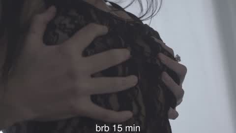 Nina online show from December 15, 2024, 10:37 pm