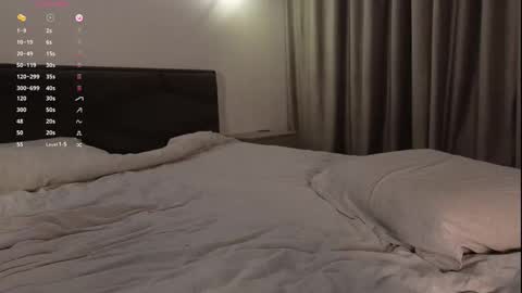 Nina online show from March 9, 2025, 6:21 pm