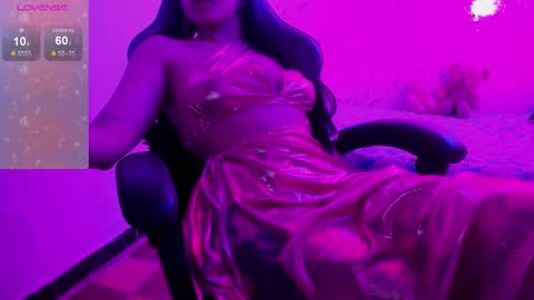 E L I S S A online show from December 18, 2025, 2:28 am