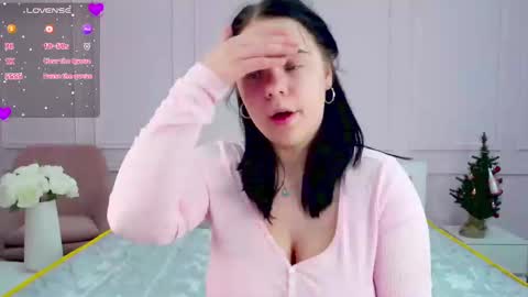 Snapshot of elissstoun chatting on December 31, 2024, 2:19 am ElissStoun online show from December 31, 2024, 2:19 am