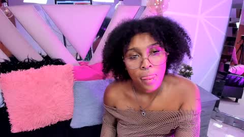 elit noa online show from February 2, 2025, 1:02 am